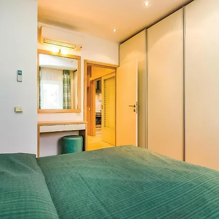 Stunning In With Sauna, 1 Bedrooms And Wifi *