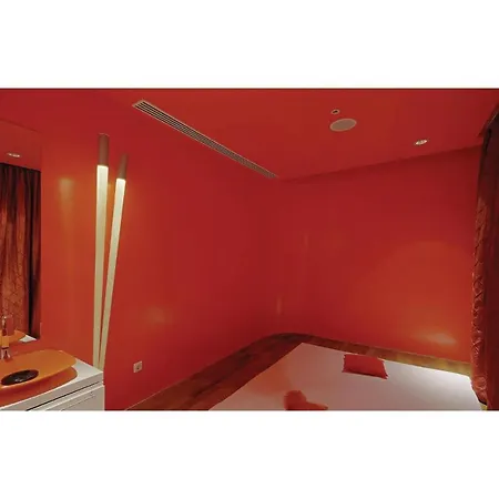 Stunning In With Sauna, 1 Bedrooms And Wifi